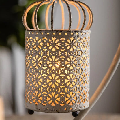 Romantic lantern with stand