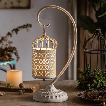 Romantic lantern with stand